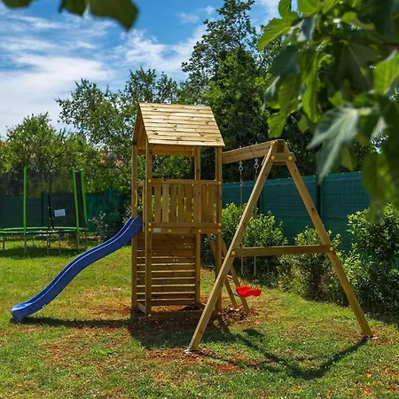 Elica Prázdninový dům