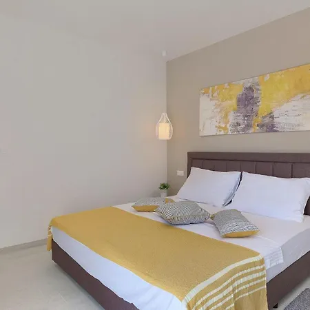 Elica Prázdninový dům *